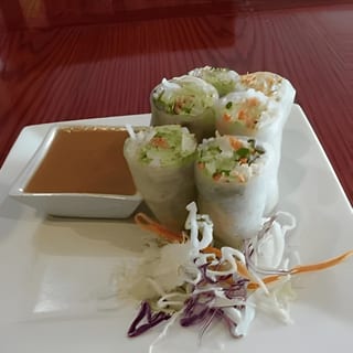 Salad Roll (2 Rolls)