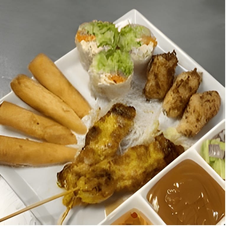 Thai Takeout: Noodles, Curry, Salads