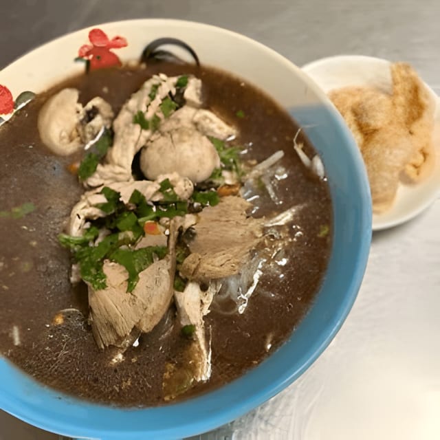 Num Tok (Boat Noodle).